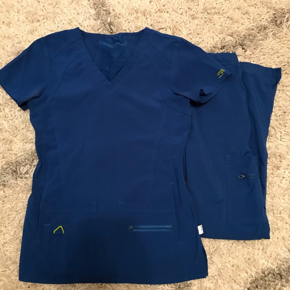XS MedCouture Royal blue scrub set